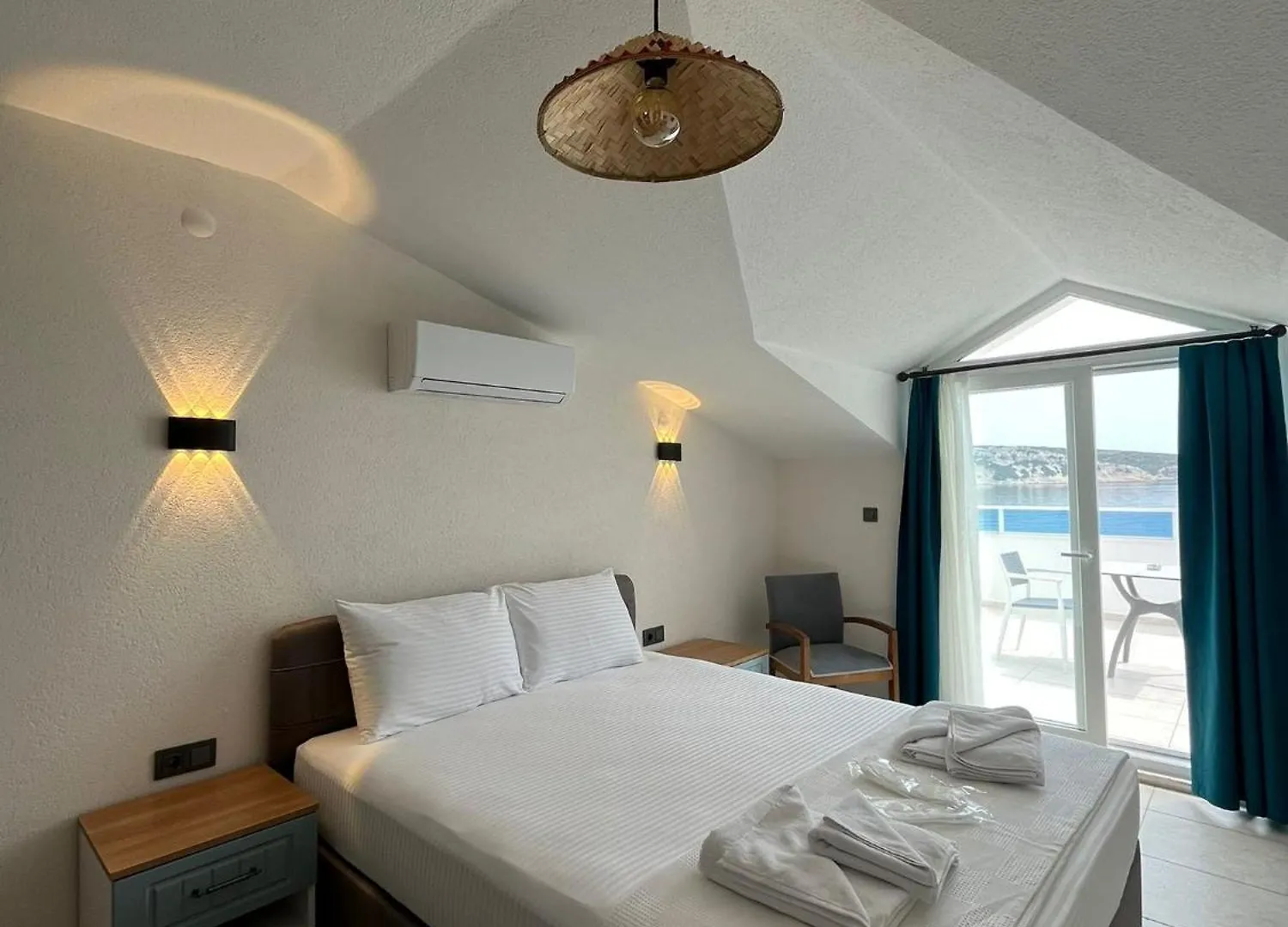 Adayeli Butik Hotel Karaburun