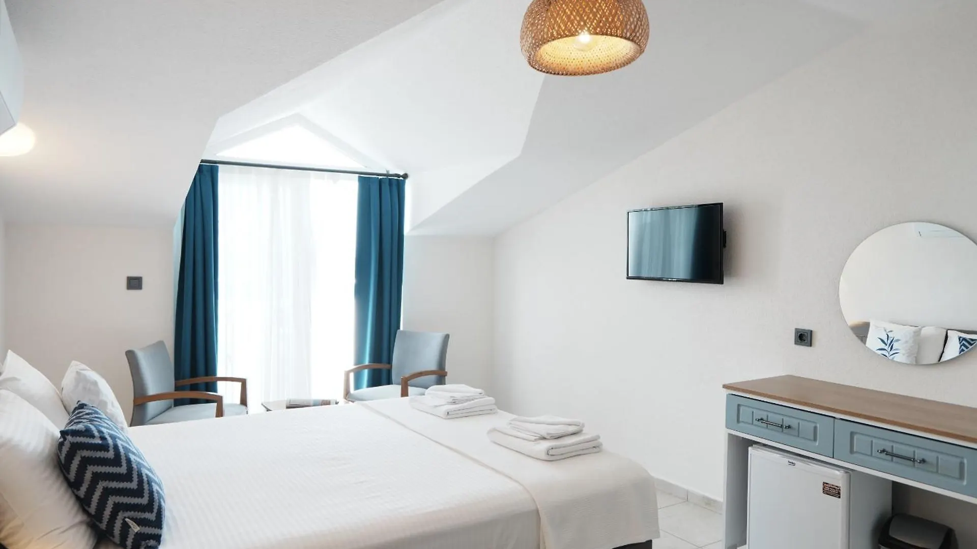 Adayeli Butik Hotel Karaburun  Türkiye